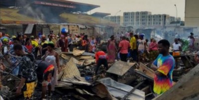 Côte d'Ivoire : Port Bouët, le marché annexe  part en fumée, le gardien des lieux touché par les flammes