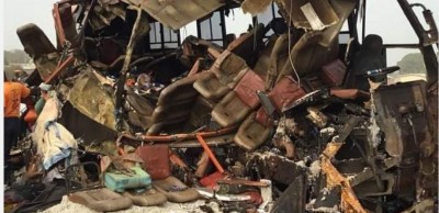 Côte d'Ivoire : Ferké, un car de transport percute un camion en stationnement, au moins 16 morts