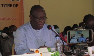 Côte d'Ivoire : Téné Birahima Ouattara président du conseil régional du Tchologo annonce la pose de la première pierre du port sec de Ferké