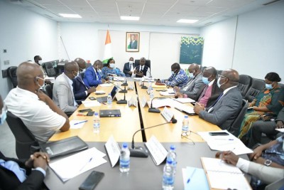 Côte d'Ivoire : Les Inspecteurs affectés au service des examens théoriques et pratiques du Permis de conduire suspendus à compter du 26 avril prochain, la gendarmerie à la manœuvre