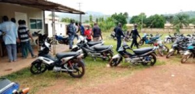 Côte d'Ivoire : Man, plus de 100 motos mises en fourrière pour défaut de port de casque
