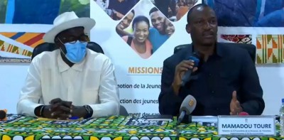 Côte d'Ivoire:  Accusé de refuser de payer les primes à l'agence emploi jeunes : Les précisions du Ministre Mamadou Touré