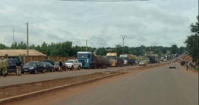 Côte d'Ivoire : Deux postes douaniers « attaqués » dans le nord, pas de perte en vie humaine, le matériel incendié par les assaillants