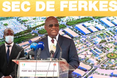 Côte d'Ivoire : Lancement des travaux du Port Sec de Ferké, Tené Birahima Ouattara demande à la jeunesse du District des savanes de saisir sa chance pour un emploi durable et décent
