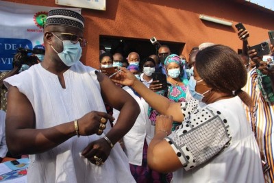 Burkina Faso : Début de la campagne de vaccination contre le Covid-19