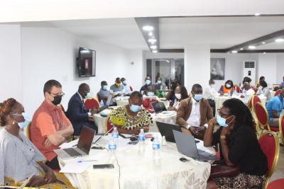 Côte d'Ivoire : Dialogue communautaire C19RM du Fonds mondial, les acteurs communautaires en conclave