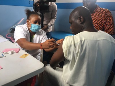 Côte d'Ivoire :  Vaccin contre la COVID-19, les forces de défense et de sécurité en tête des personnes vaccinées
