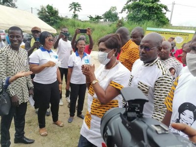 Côte d'Ivoire : A la célébration de ses 72 ans, Simone Gbagbo rompt le silence « vous m'avez légitimés, encouragés et guéris de toutes mes blessures »