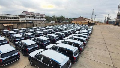 RDC : Les « 500 jeeps » de Félix Tshisekedi en cadeau aux députés provoquent un tollé