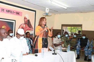 Côte d'Ivoire : En visite à Kafolo, la ministre Belmonde Dogo aux jeunes « N'écoutez pas les terroristes qui sont des vendeurs d'illusions...»