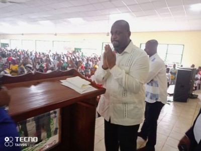 Côte d'Ivoire :  Après dix ans d'absence, de retour à Daloa, Stéphane Kipré à ses parents : «Pro-Gbagbo ne signifie pas insulter Alassane Ouattara. Ne comptez pas sur moi pour l'insulter »