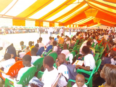 Côte d'Ivoire : Diabo, primant les meilleurs élèves de son canton, le DG du trésor crache ses vérités aux cadres de sa circonscription