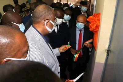 Côte d'Ivoire : Bouaké, Patrick Achi procède à l'ouverture officielle du guichet emploi de l'UAO