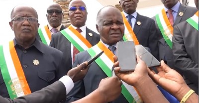 Côte d'Ivoire : Gbagbo prend contact avec les députés d'EDS, explications d'Hubert Oulaye président du groupe parlementaire
