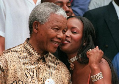 Afrique du Sud : Naomie Campbell accuse Jacob Zuma d' être responsable des émeutes