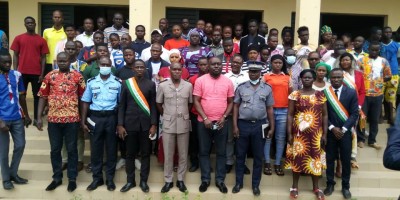 Côte d'Ivoire : Pour la paix et la cohésion dans le pays, le président du PJCI engage des centaines de jeunes depuis Béoumi