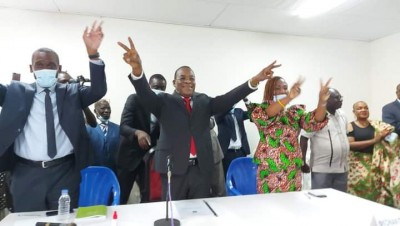 Côte d'Ivoire : La hache de guerre entre Gbagbo et Affi déterrée, sans pitié pour son ex-camarade, Affi exclu Gbagbo du FPI et refuse le culte de la personnalité