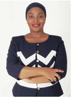 Côte d'Ivoire : Qui est Awa Dosso, nouveau Directeur  du Centre d'Information et de Communication gouvernementale (CICG) ?