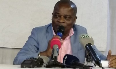 Côte d'Ivoire : Permis de conduire, prestation de serment de 40 nouveaux inspecteurs, l'UNAE-CI, menace ses adhérents qui essaieront de les corrompre