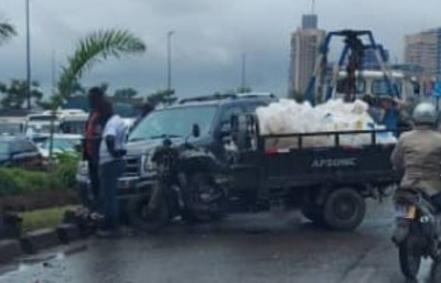 Côte d'Ivoire :   Transport, délimitation du plan de circulation des tricycles et simplification des procédures de mutation des cartes grises