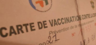 Côte d'Ivoire : Alassane Ouattara impose un « passe sanitaire » covid-19 aux voyageurs pour l'entrée sur le territoire