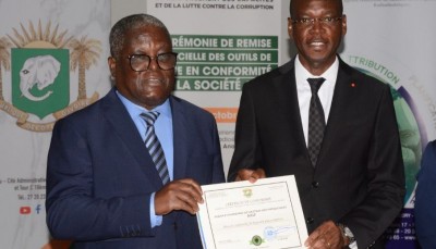 Côte d'Ivoire : Lutte contre la corruption dans les sociétés d'Etat, remise d'outils de mise en conformité à l'AIGF