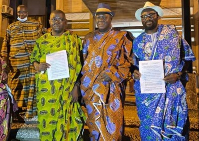 Côte d'Ivoire : Abatta village, malgré l'arrêté préfectoral en sa possession, le chef récusé par certains jeunes manipulés qui annoncent l'installation de leur leader, le 16 octobre prochain