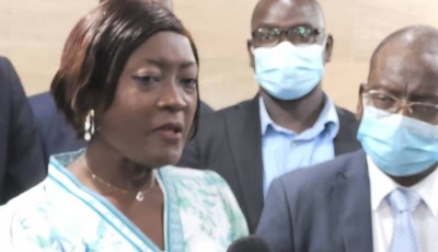 Côte d'Ivoire :   Education, Mariatou Koné à ceux qui veulent l'opposer à Kandia Camara: « Allez y leur dire qu'ils perdent leur temps, je ne fais rien ici sans ses conseils bien avisés »