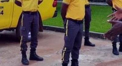 Côte d'Ivoire :   Entreprises de sécurité, sur 1400 qui fonctionnent seulement 169 sont en règle et paient leurs impôts, selon le Général Vagondo