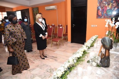 Côte d'Ivoire : La 1ère Dame présente ses condoléances à la famille de Dr Kouassi Laurence