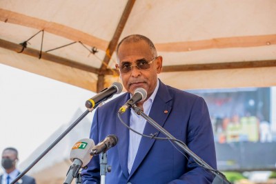 Côte d'Ivoire :    Huit mois après sa prise de fonction, Patrick Achi face à la presse lundi prochain abordera les sujets liés à l'action gouvernementale ainsi que ses perspectives