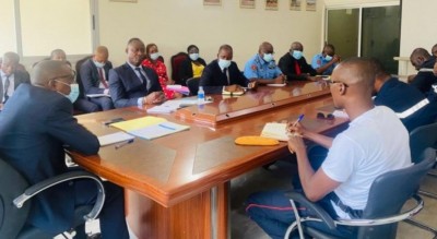 Côte d'Ivoire : Les  pompiers civils invités à  lever leur mot d'ordre de grève et accorder au Ministre de l'Intérieur une trêve d'une durée d'au moins six mois
