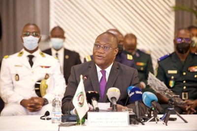 Côte d'Ivoire : Téné Birahima aux chefs d'Etat-Major de la CEDEAO : « Face aux menaces auxquelles nous sommes confrontés, nous n'avons d'autre choix que d'agir ensemble »