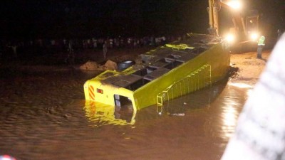 Kenya : Bus emporté par une rivière, le bilan s'alourdit à 31 morts au moins
