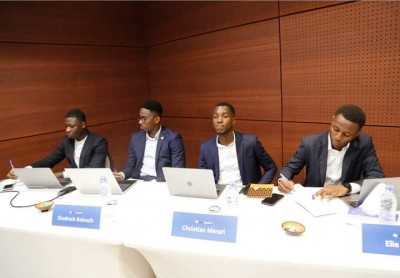 Côte d'Ivoire : Des  jeunes ivoiriens créent une application pour interconnecter les réseaux