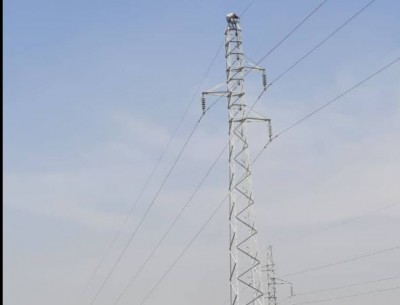 Côte d'Ivoire : Tentative de suicide à Bouaké, un homme suspendu  au sommet d'un pylône