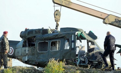 Tunisie : Un soldat tué dans le crash d'un hélicoptère, un deuxième succombe à ses bl...