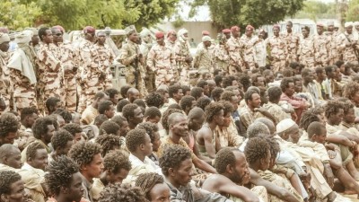 Tchad : Mahamat Idriss libère une vingtaine de rebelles et opposants au nom de la réc...