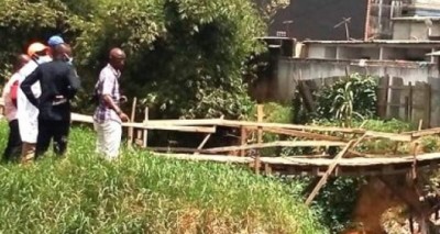 Côte d'Ivoire : Un policier ouvre le feu sur un jeune et est pris à partie par la population