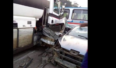 Côte d'Ivoire : Grave carambolage sur l'axe Yopougon-Adjamé impliquant au moins 4 voitures