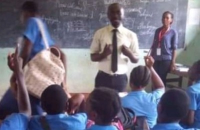 Cameroun : Grève des enseignants, Biya cède et autorise le déblocage de 2,7 milliards FCFA