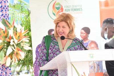 Côte d'Ivoire :  Journée internationale des droits de la femme, Dominique Ouattara distinguée pour ses actions en faveur du bien-être de la gent féminine