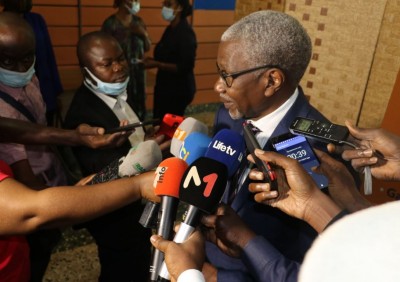 Côte d'Ivoire :  Les diffusions des blogueurs, des activistes ou influenceurs soumises au respect des principes généraux de l'Information et de la Communication