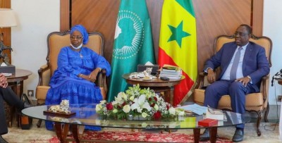 Mali : Sanctions de la CEDEAO, après  un entretien téléphonique avec Goïta, Macky Sall pour une solution négociée de la crise Malienne