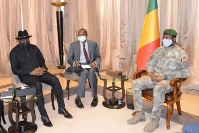 Mali : Une transition de 36 mois puis de 24 mois, la CEDEAO dit non à la junte au pouvoir