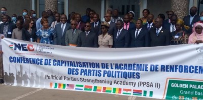 Côte d'Ivoire: A Grand Bassam, des responsables de partis politiques de la sous région formés sur le déclin démocratique régional