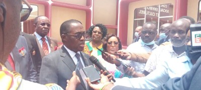 Côte d'Ivoire :    Fonctionnement du CESEC, l'institution se dote d'un nouveau règlement intérieur, Aka Aouélé invite les membres au travail