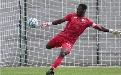 Côte d'Ivoire : Appelé en sélection pour les amicaux contre la France et l'Angleterre, l'entraineur du gardien Mohamed Koné doute de son niveau