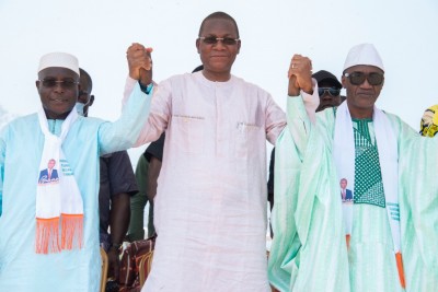 Côte d'Ivoire : Dans le Worodougou, les Ministres Bruno Koné et Bouaké Fofana prônent l'union sacrée entre les peuples Senoufo et Koyaka