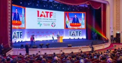 Côte d'Ivoire : Signature du contrat d'accueil de la 3ᵉ édition de la Foire Commerciale intra-Africaine prévue à Abidjan du 21 au 27 novembre 2023